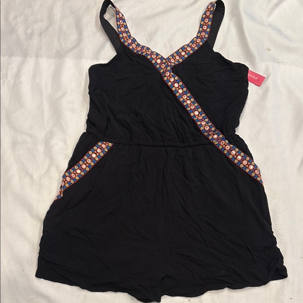 Black Sleeveless Romper with Patterned Trim